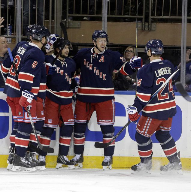 New York Rangers Oscar Lindberg